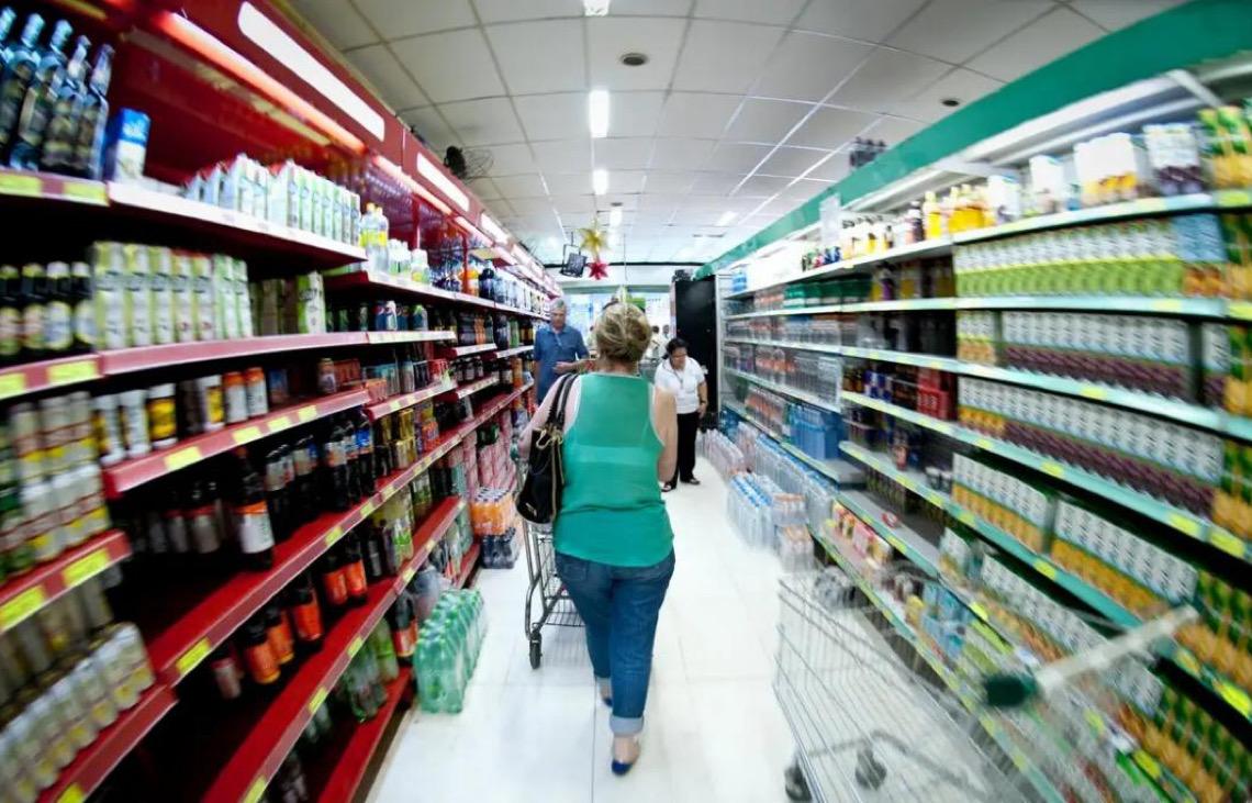 Pesquisa aponta, preço da cesta básica cai em 15 das 27 capitais em julho
