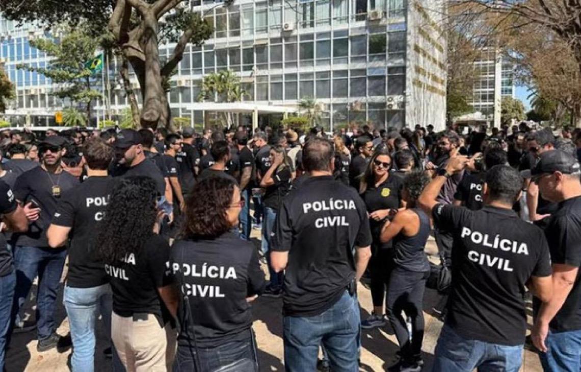 Governo faz proposta de reajuste salarial para forças de segurança do DF
