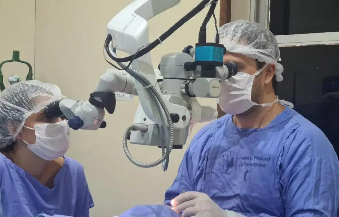 Tempo de espera por transplante de córnea no Brasil dobra em 10 anos
