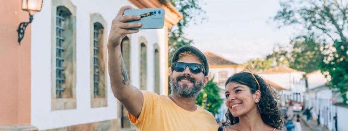 Viajantes preferem buscar informações sobre seus próximos destinos nas redes sociais