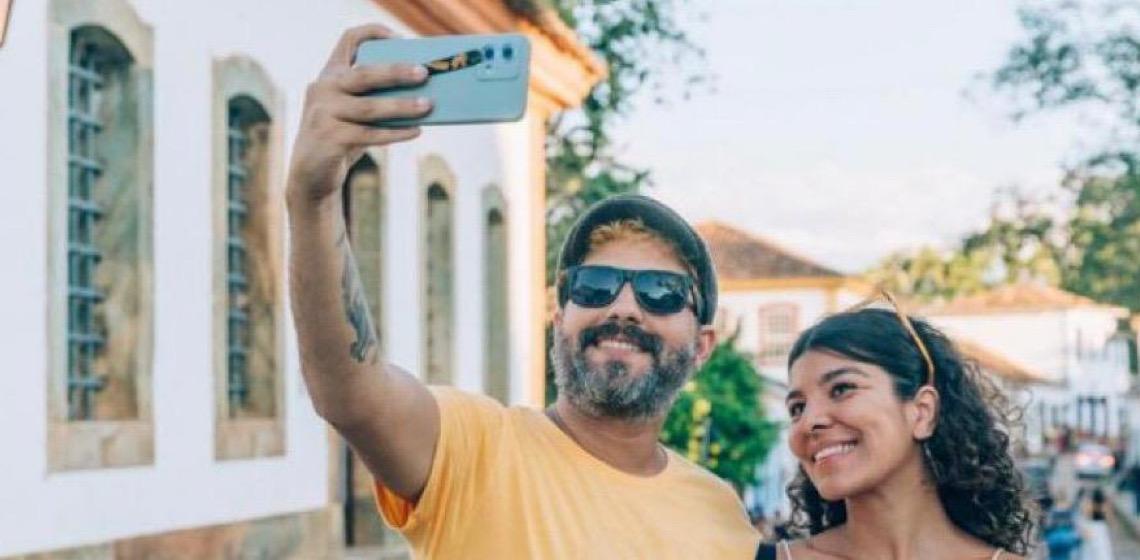 Viajantes preferem buscar informações sobre seus próximos destinos nas redes sociais
