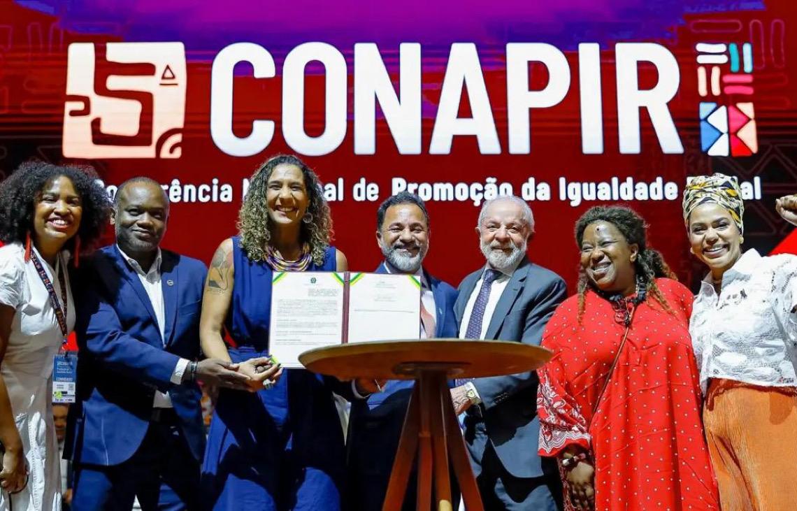 Presidente Luiz Inácio Lula da Silva critica imaginário racista que persiste no país