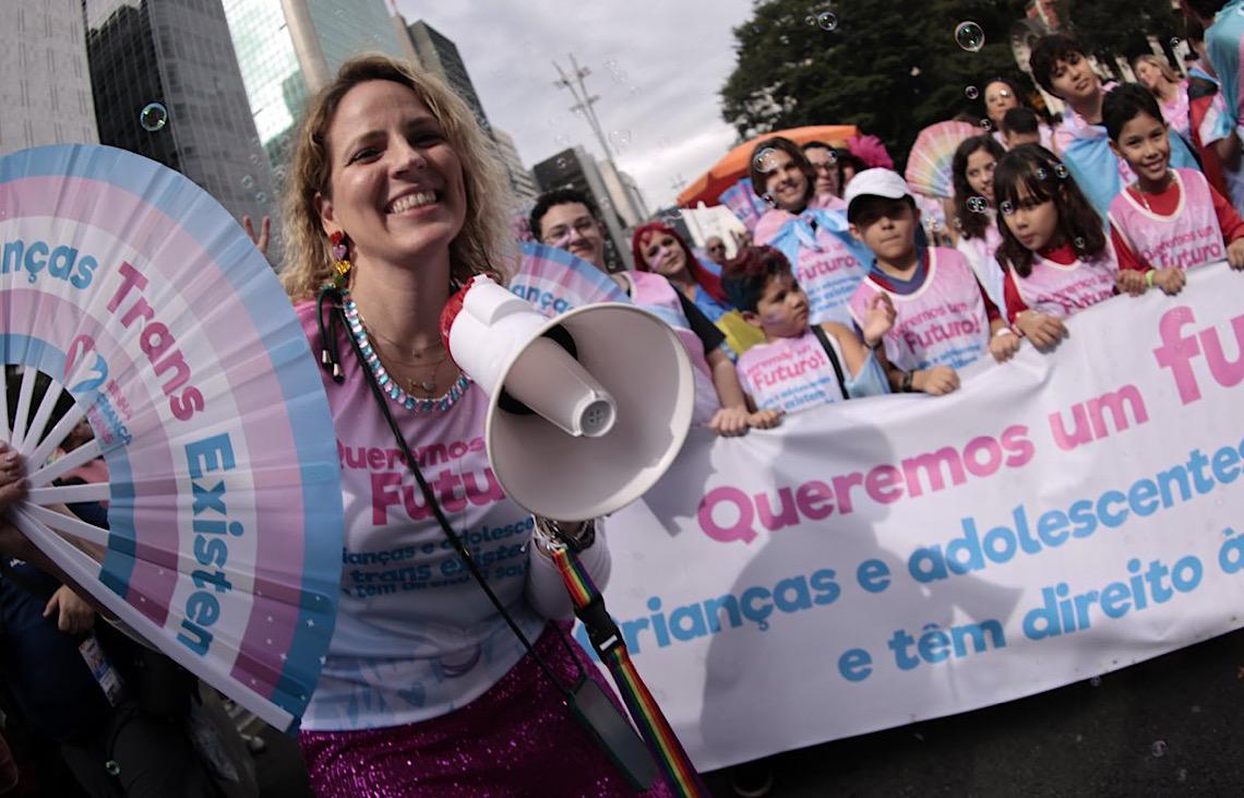 STF derruba decisão da Justiça, e bloqueio hormonal para jovens trans volta a ser proibido