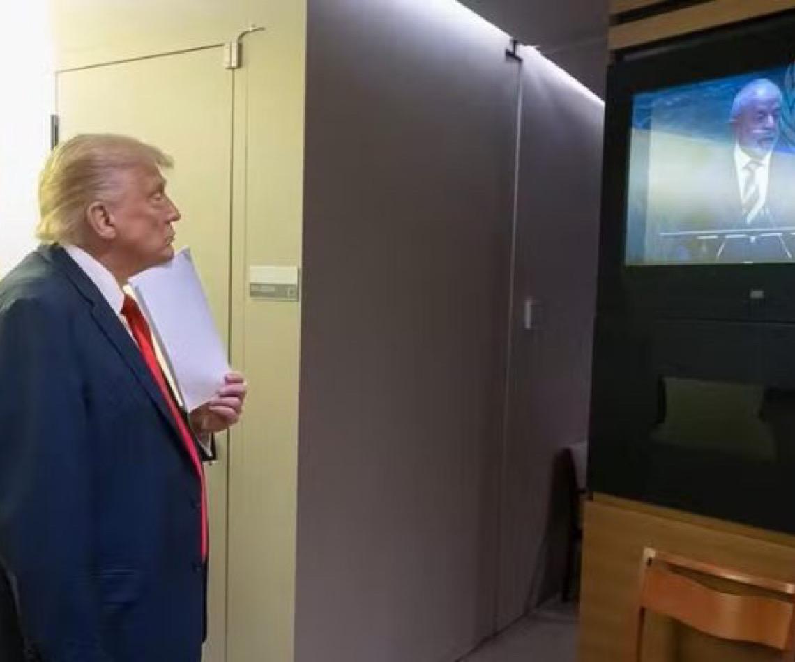 Presidente Lula e Donald Trump trocaram telefones para estabelecer via direta de comunicação, diz Planalto