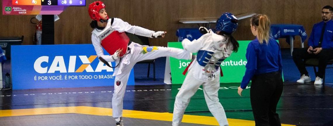 Gêmeos de escola pública de Santa Maria fazem história no taekwondo