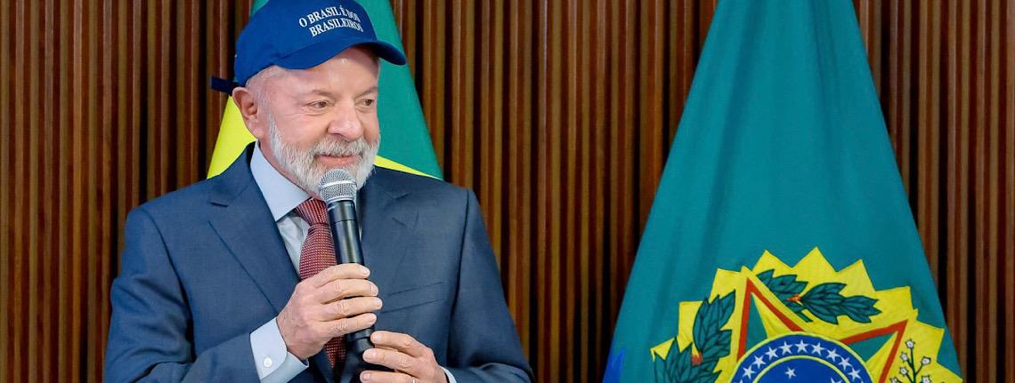 Lula marcou mais um gol na família Bolsonaro