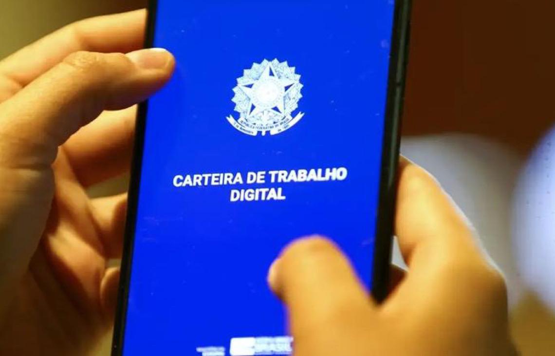 Governo paga lote extra do PIS/Pasep no dia 15; veja quem recebe