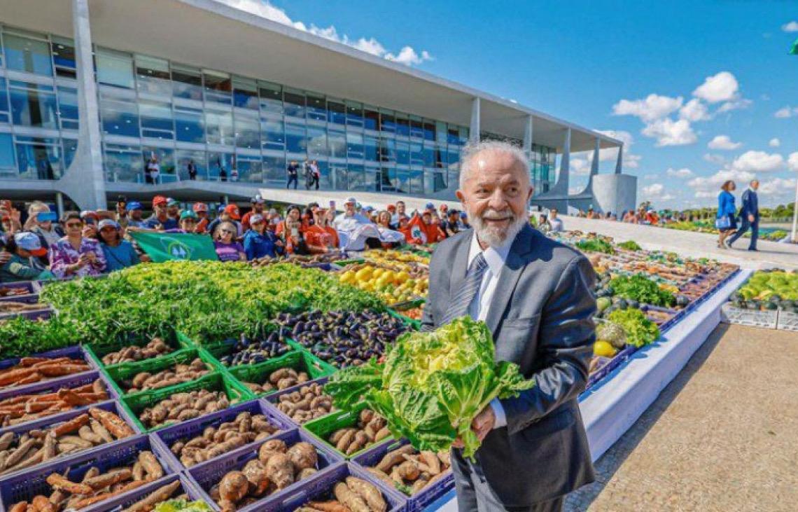 Presidente Lula celebra saída de 26,5 milhões da fome: 'Minha obsessão'
