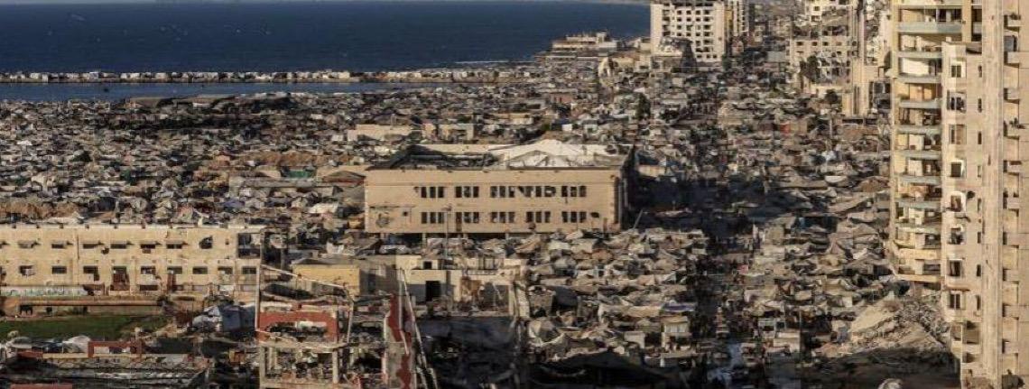 Sem Netanyahu, Trump assina acordo de cessar-fogo em Gaza com líderes árabes no Egito