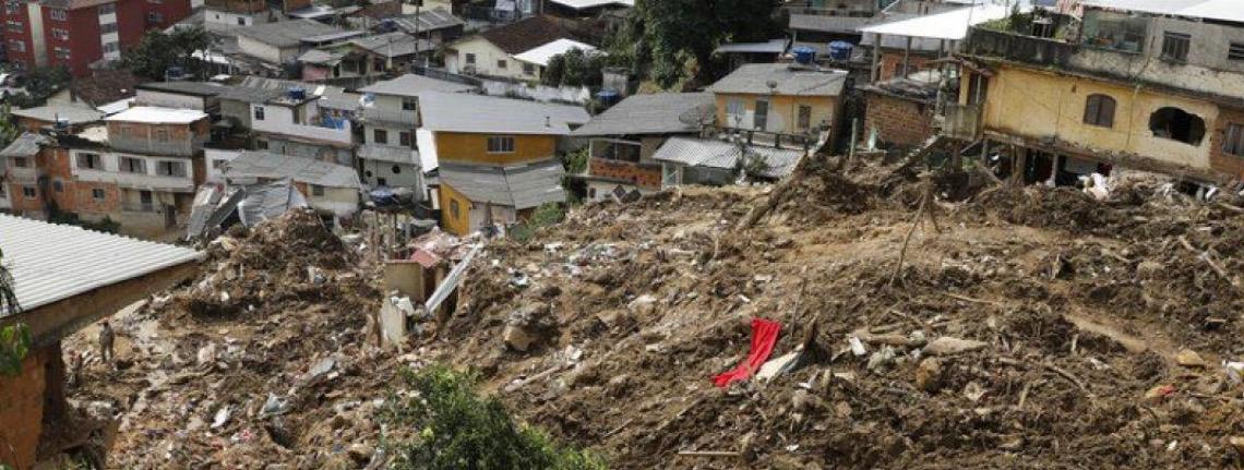 Tecnologia que alerta sobre deslizamentos com 72h de antecedência conquista premiação nacional