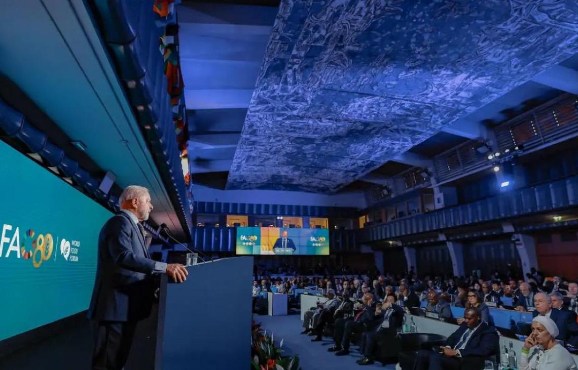 Fome é irmã da guerra e inimiga da democracia, diz presidente do Brasil, Luiz Inácio Lula da Silva