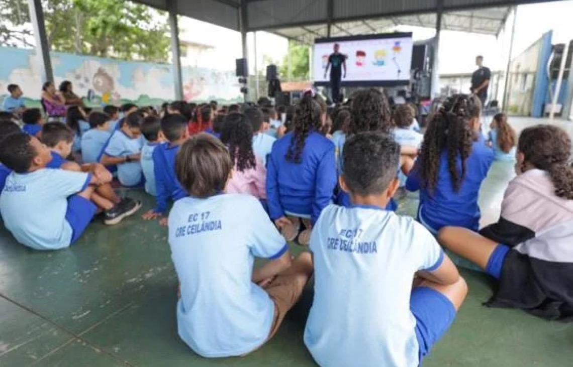 Catálogo com 428 projetos busca captar recursos federais para o Distrito Federal