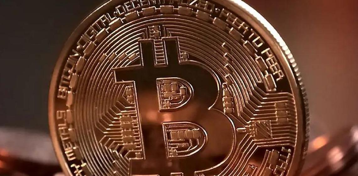 Stablecoin é usada como alternativa para turista driblar IOF no exterior