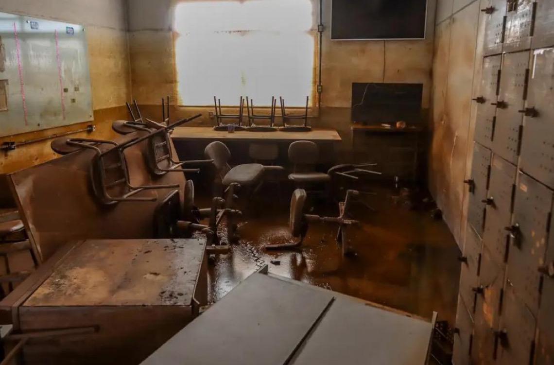 Comunidades ajudam a reconstruir escolas resilientes a crise climática