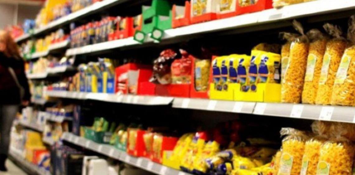 Relatório aponta que, em quatro anos, 62% dos novos alimentos comercializados no Brasil eram ultraprocessados