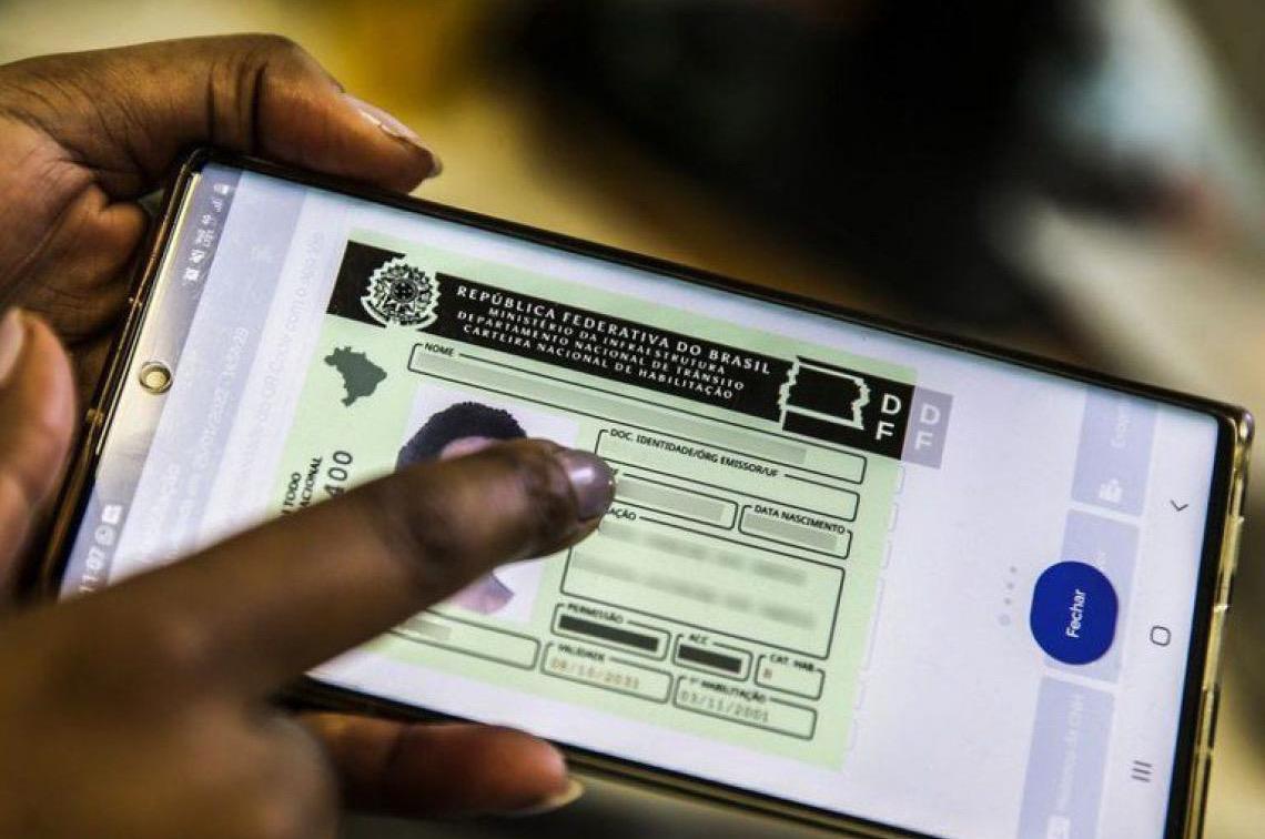 CNH acessível prevê curso teórico gratuito em plataformas do governo e instituições de ensino