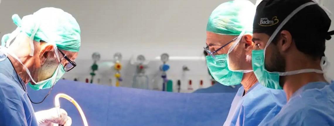 Paixão pela profissão mantém médicos longevos na ativa