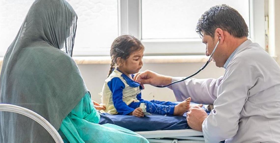 OMS alerta para cortes de financiamento contra tuberculose e destaca avanços de países lusófonos