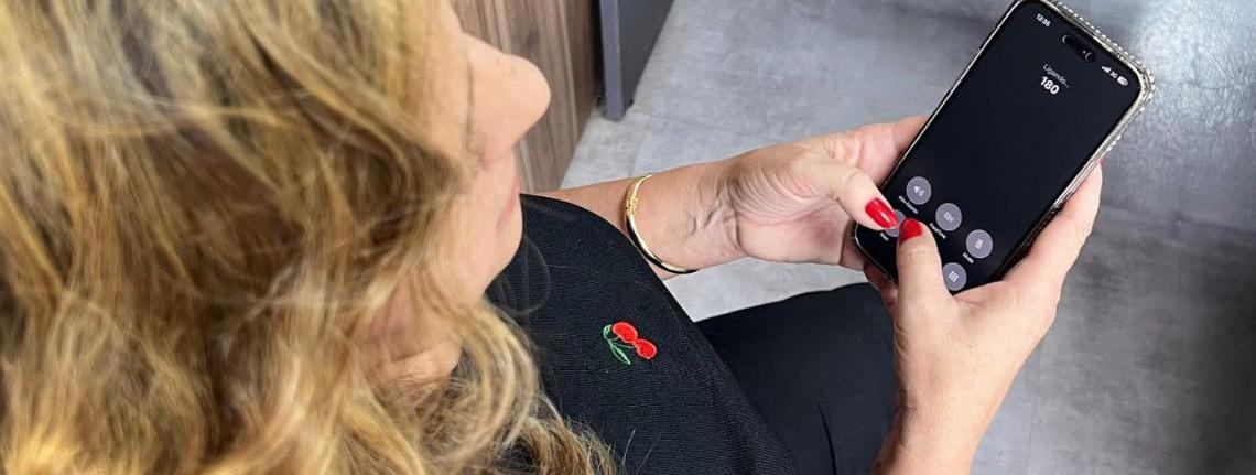 Principal canal de atendimento às mulheres, número 180 completa 20 anos de serviços prestados