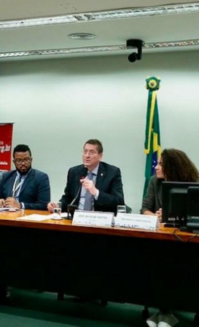 Em livro, deputado Jilmar Tatto defende fundo para oferecer transporte gratuito