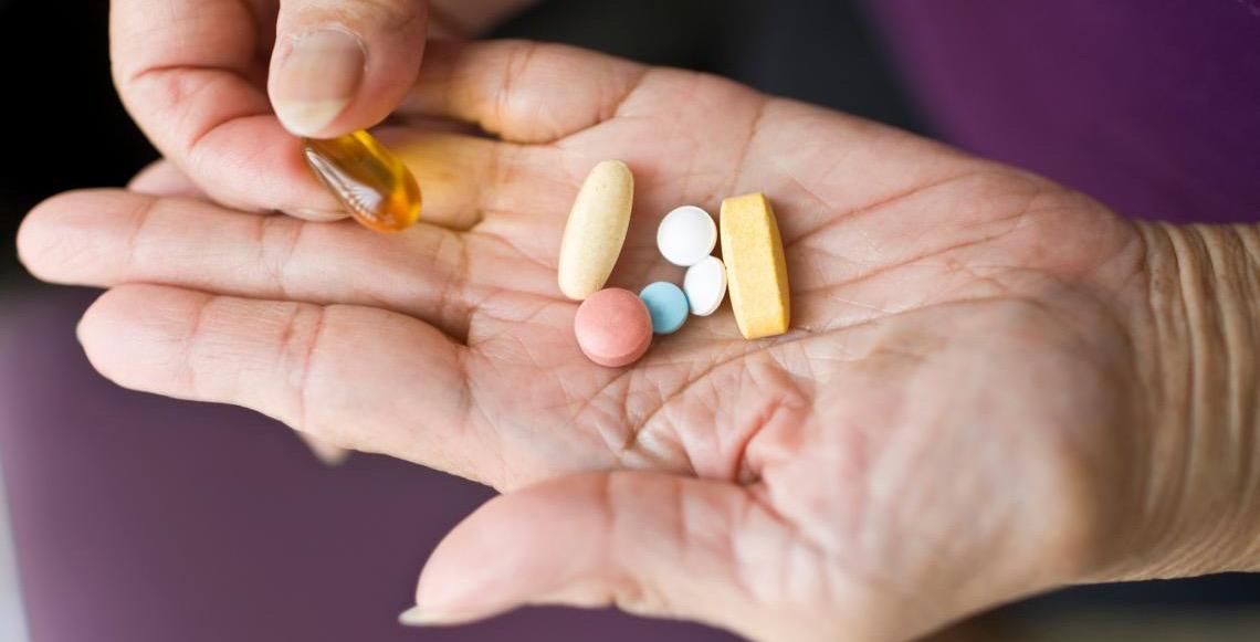 Especialista do IgesDF explica o perigo por trás de um 'simples remédio'