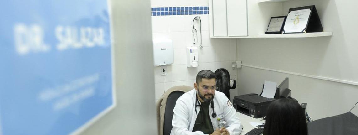 Médico de Família e Comunidade é o especialista do cuidado e parte fundamental na Atenção Primária à Saúde