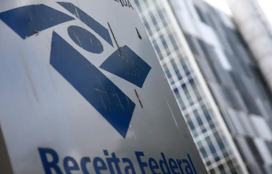 Receita Federal alerta para falsas cobranças com nome e CPF do contribuinte 