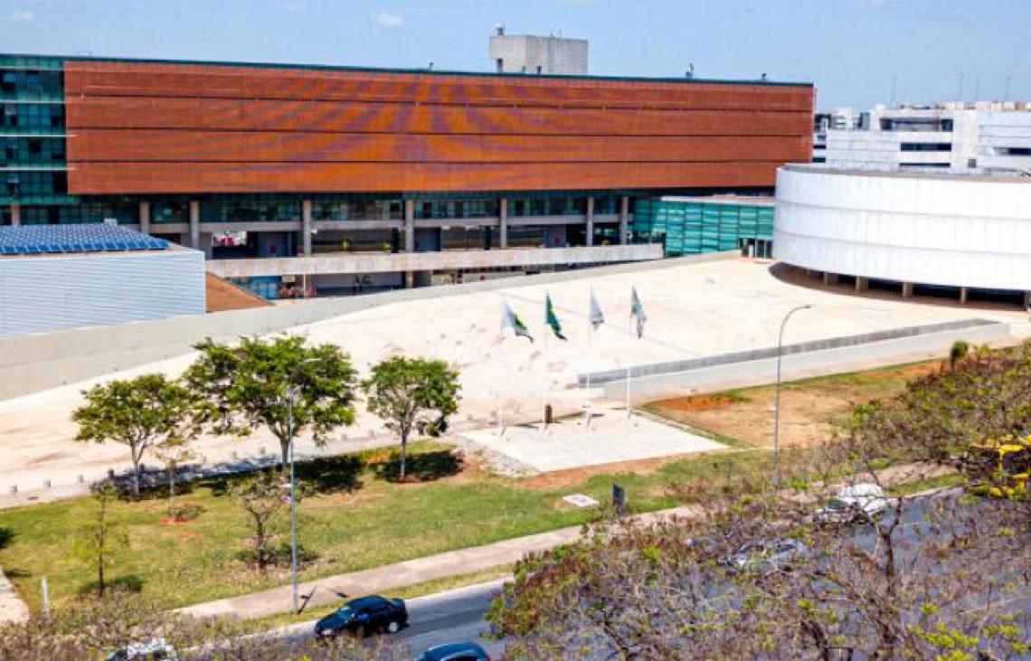 Câmara Legislativa do Distrito Federal inicia campanha de doações de brinquedos para o Natal