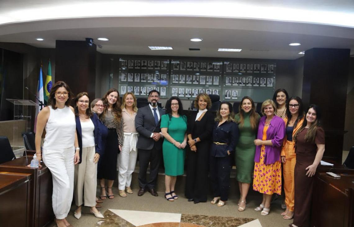 Distrito Federal apresenta práticas de referência no enfrentamento ao feminicídio em evento no Espírito Santo