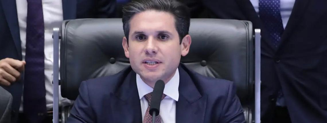 Por Matheus Leitão: O que está por trás da liquidação de fim de ano do presidente Hugo Motta