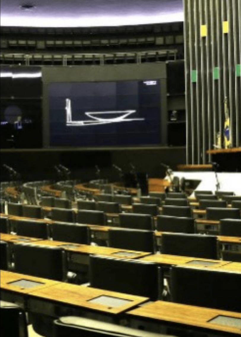 Câmara aprova projeto de redução de penas que beneficia Bolsonaro com aval do PL e protesto do governo