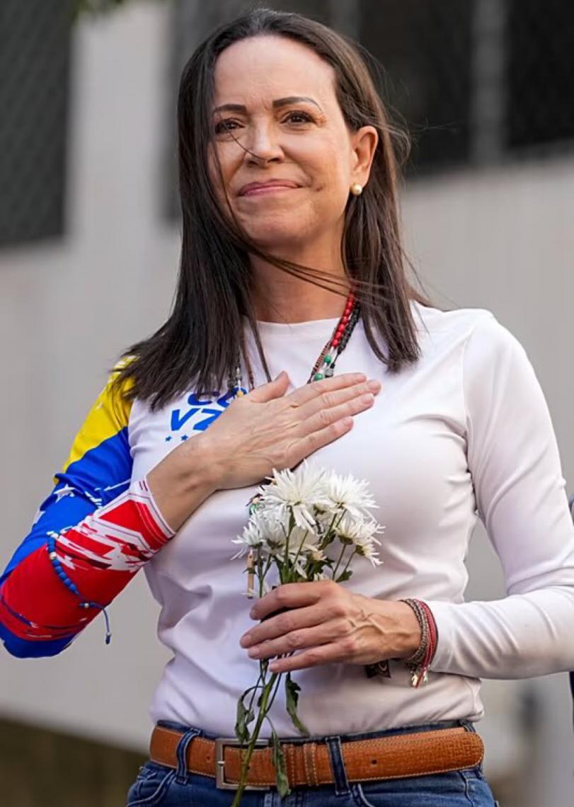 Saí da Venezuela e viajei com ajuda do governo dos EUA, diz María Corina Machado