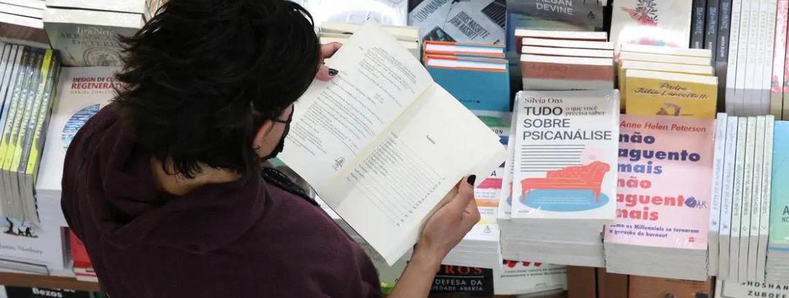 Setor editorial e de livros no Brasil registra expansão de 13% entre 2023 e 2025