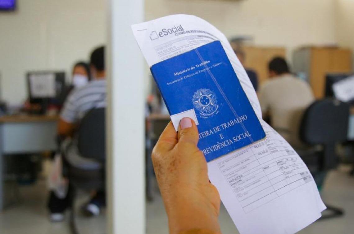 Agências têm quase 500 vagas de emprego abertas nesta sexta-feira