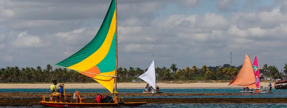Verão começa com Nordeste brasileiro ampliando número de praias limpas o ano todo em 2025