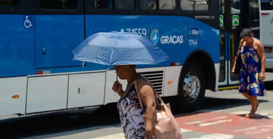 Calor pode aumentar risco de casos de AVC, alerta médico