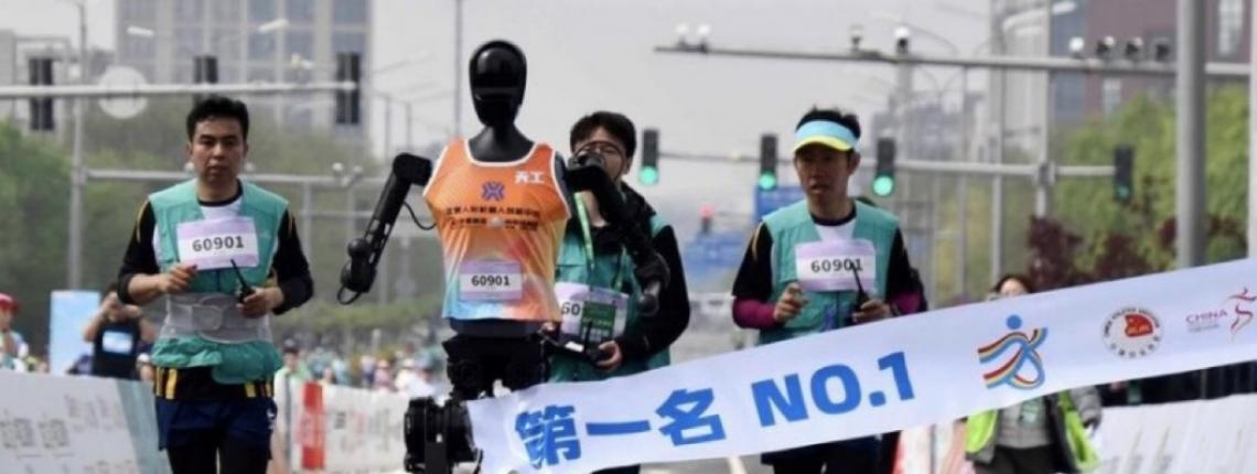 Meia maratona de robôs humanoides em E-Town de Beijing é marcada para abril de 2026