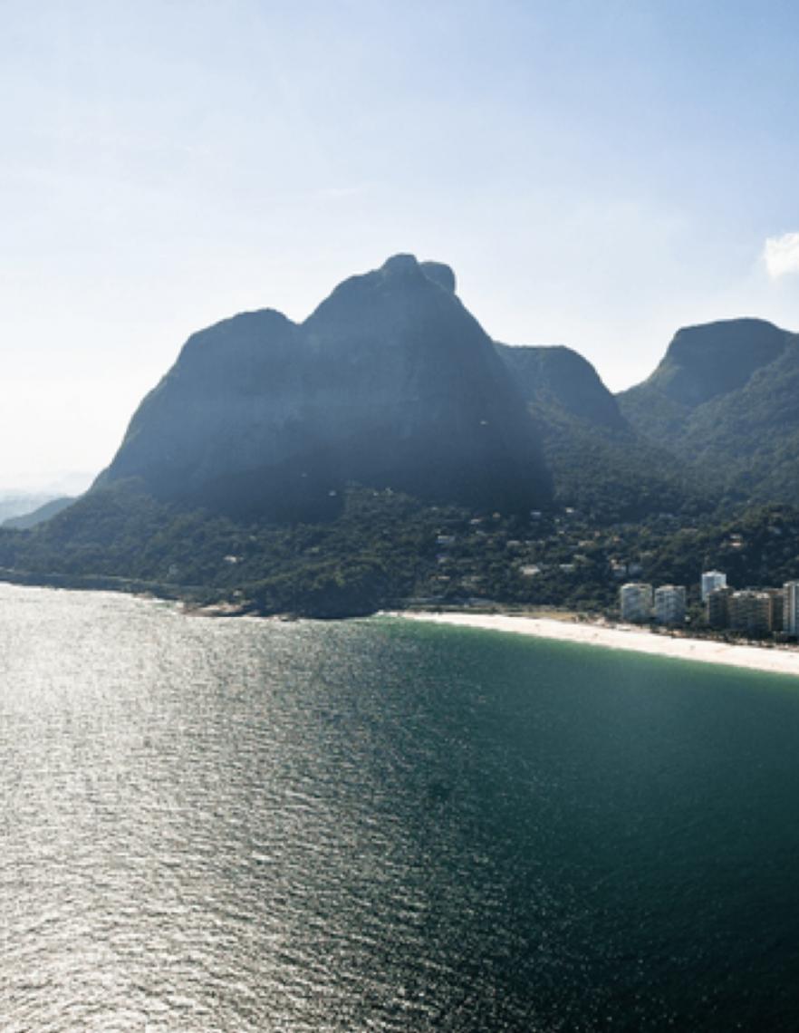 RJ abre as portas para o verão com praias, cultura, e atrativos famosos