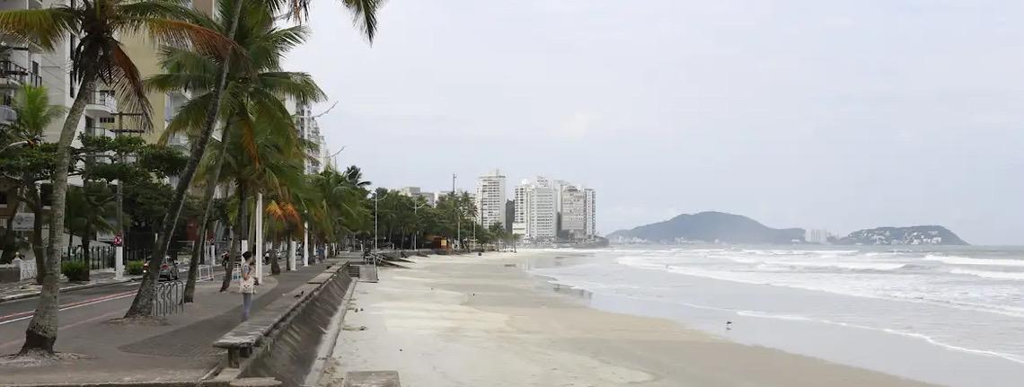 Praia imprópria? Especialista explica causas e como se proteger