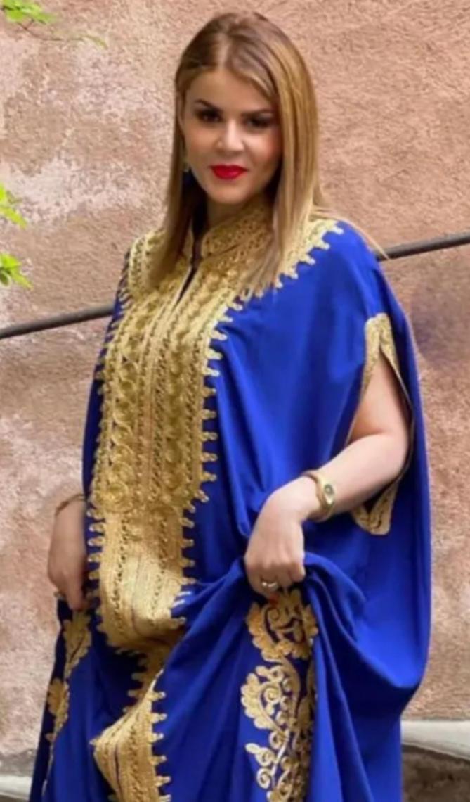 Empresária brasileira Silvia Ferreira, cria marca de roupas árabes no Egito