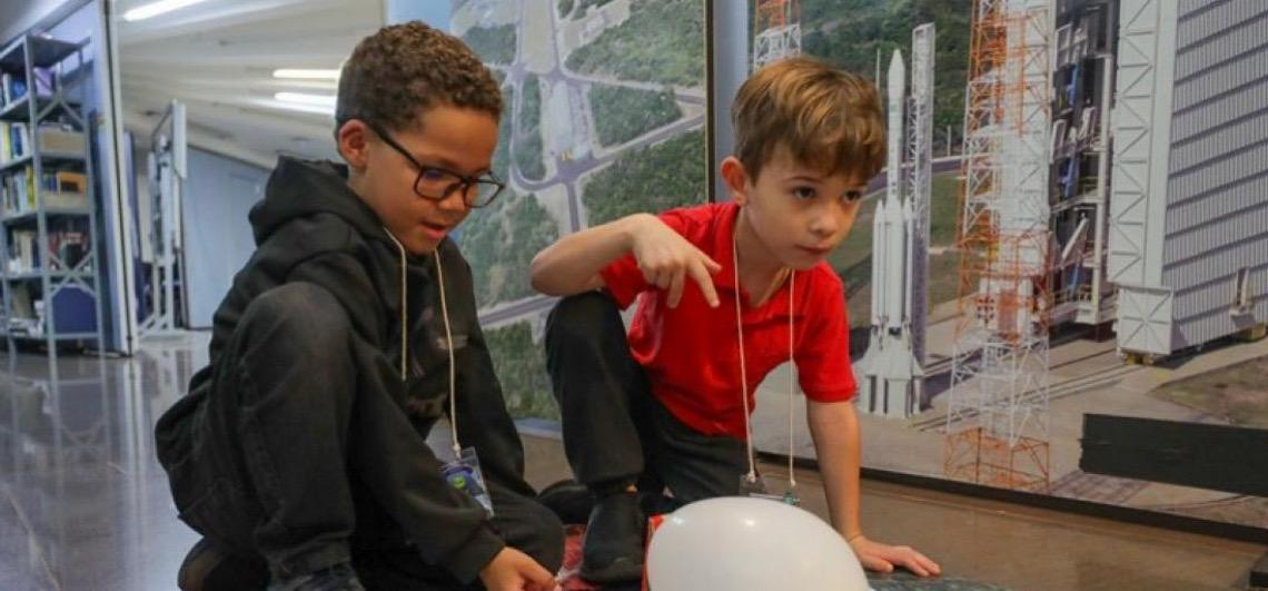 Planetário de Brasília recebe oficinas de ciência e exposição interativa gratuitas