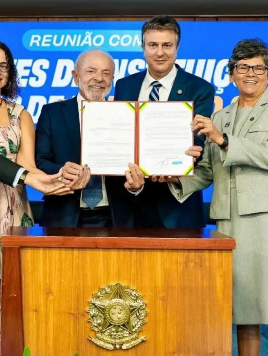 Decreto assinado por Lula permite que faculdades comunitárias recebam recursos públicos