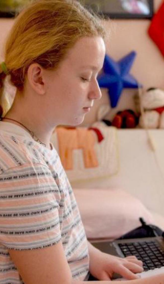 Declaração pede proteção das crianças frente à perigos da IA no ambiente digital