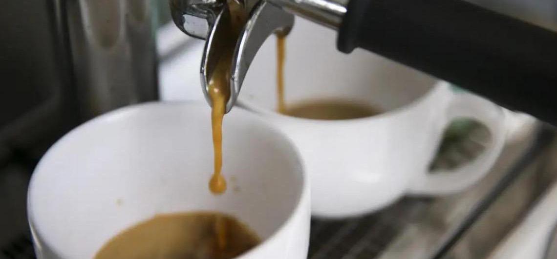 Segundo dados divulgados apontam que preços altos derrubam consumo de café no Brasil em 2025