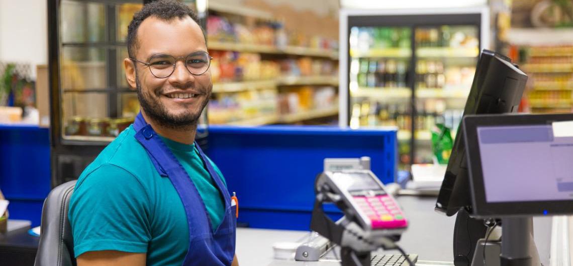 Agências do DF oferecem 493 vagas nesta sexta, com salários de até R$ 4,6 mil