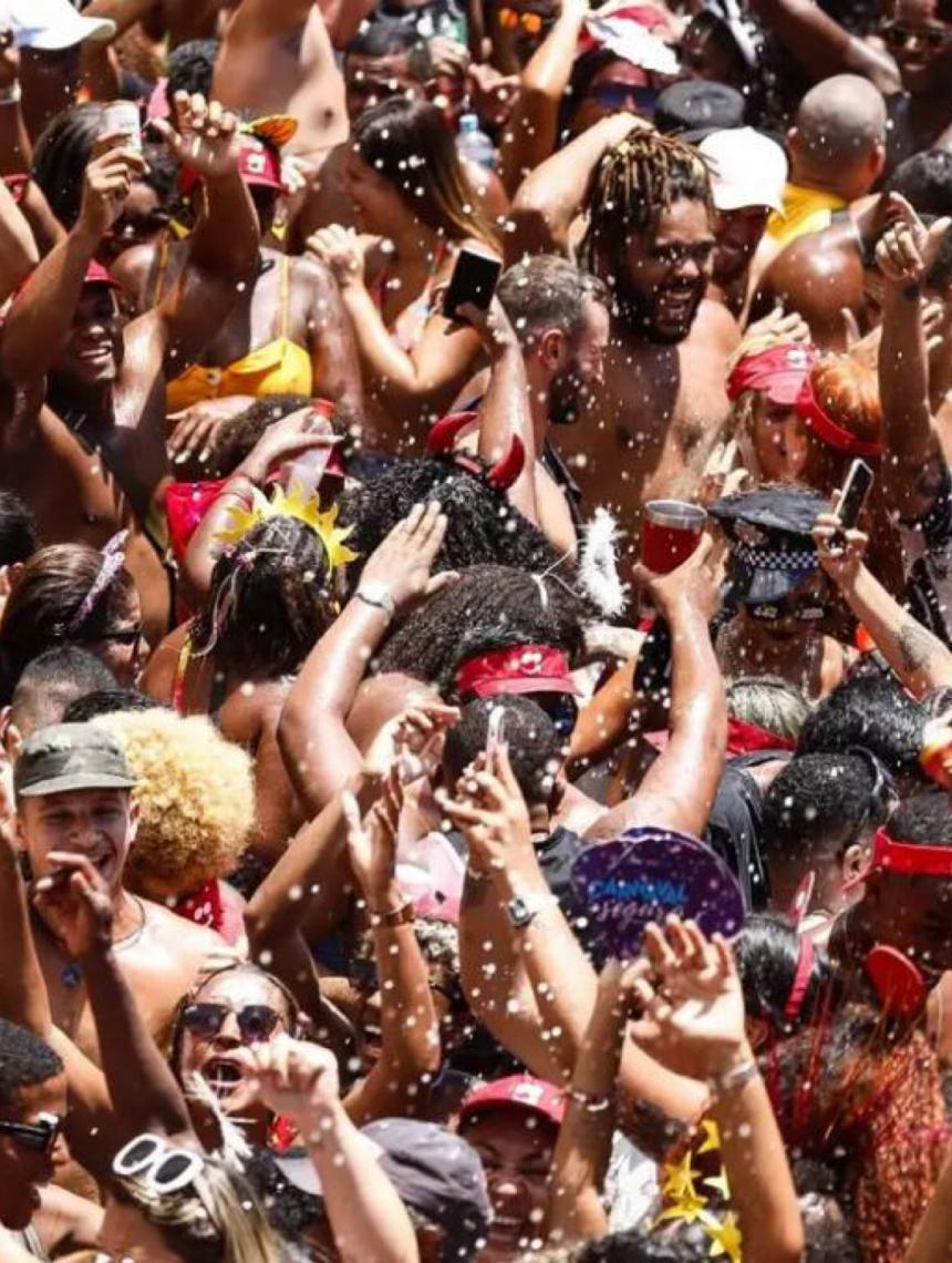 Rio de Janeiro espera receber 8 milhões de foliões para aproveitar o carnaval em toda a cidade