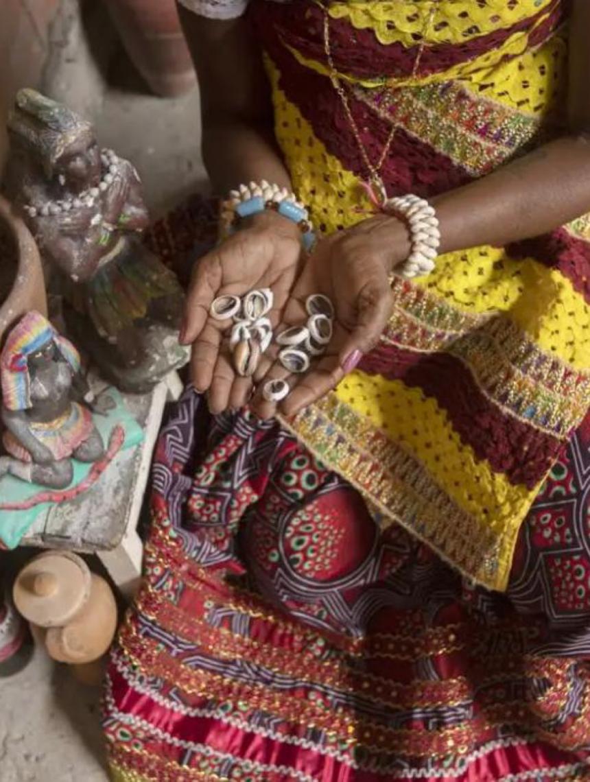 Cartilha Saúde com Axé une saberes de terreiros e prevenção do câncer em negras