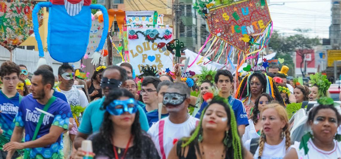 DF Folia 2026 começa com blocos no Plano Piloto, Varjão, Riacho Fundo II e Cruzeiro