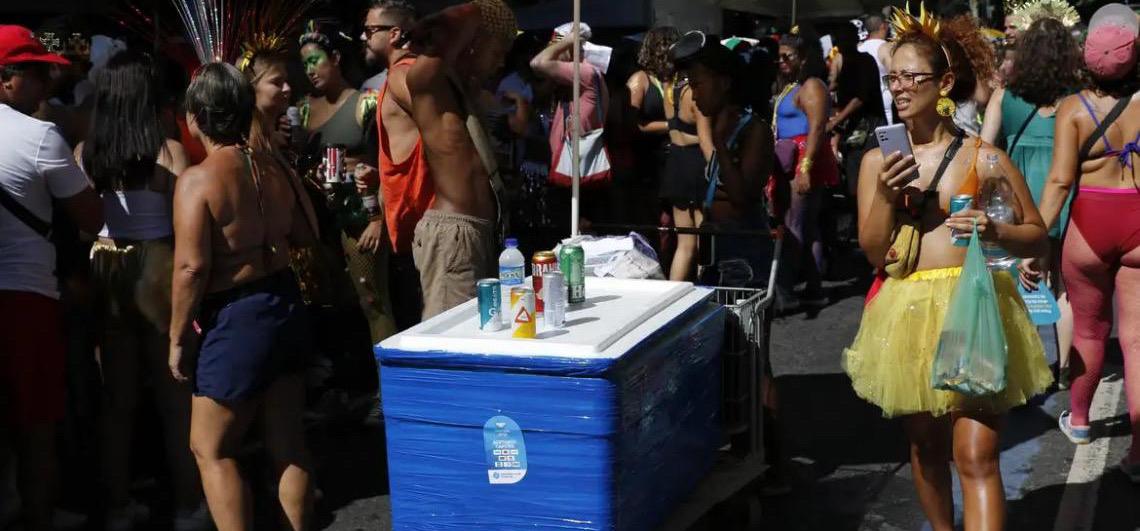 É preciso estar atento: Saiba como se prevenir dos golpes financeiros no carnaval