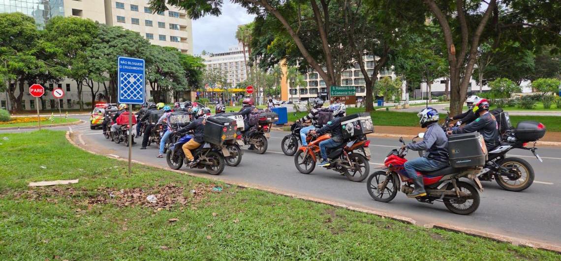 Departamento de Trânsito do DF está com inscrições abertas para o Curso Especializado de Motofrete